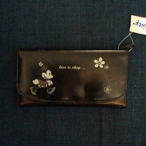 Vintage The Disney Store Genuine Leather Minnie wallet NWT